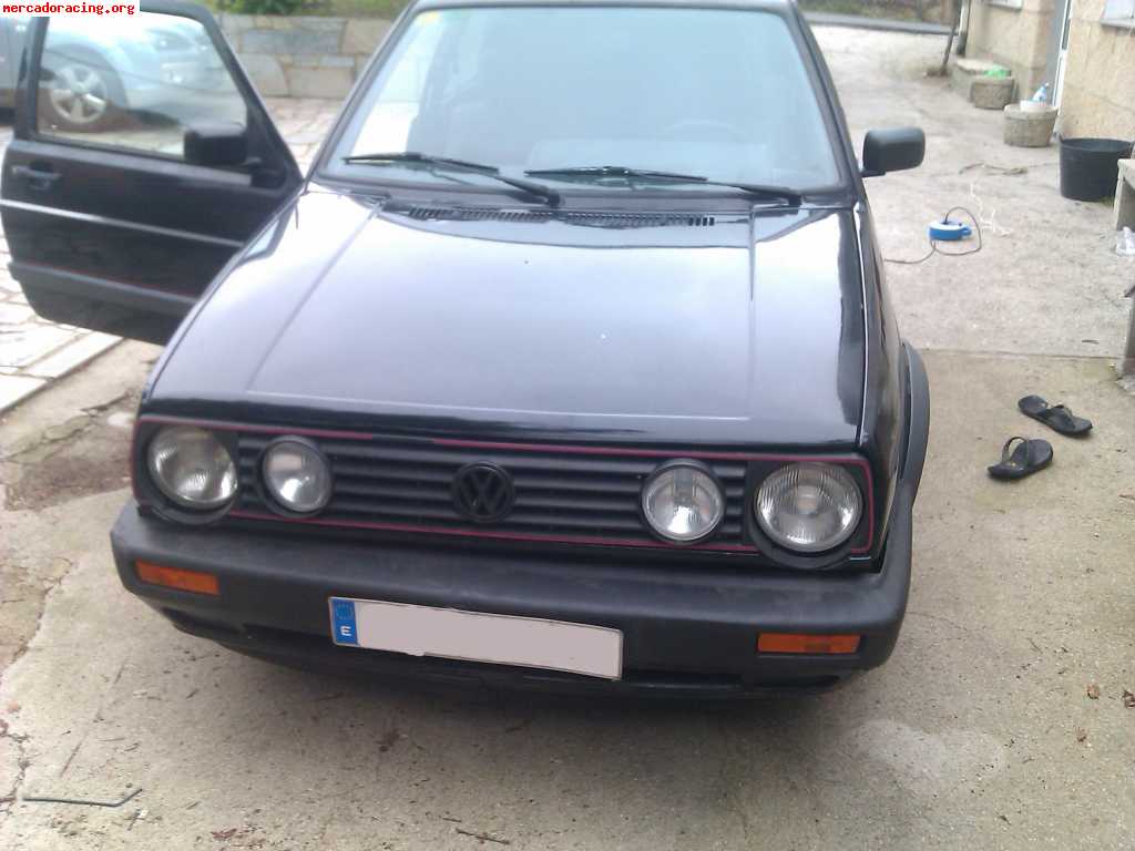 Se vende golf 2 gti 