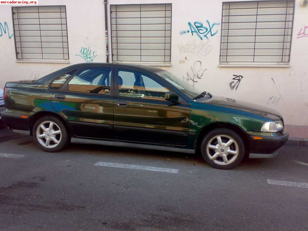 Volvo s40 