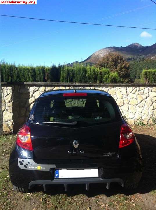 Clio f1 team