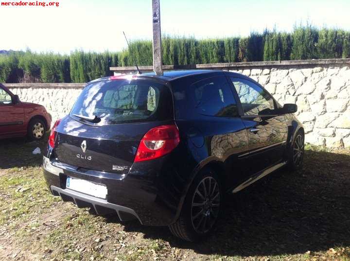 Clio f1 team