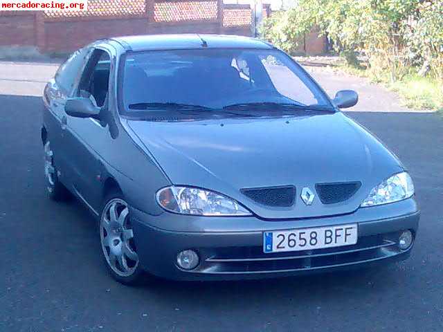 Renault megane coupe 1.6 16 v 2000€