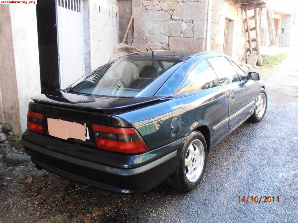 Se vende o cambia opel calibra