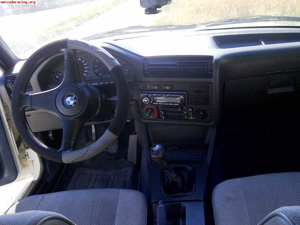 Se venden 320i y 318is (e30) última oferta: 3000€ los 2 !!!!