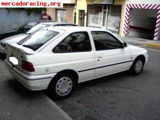 Se vende ford escort 1.6i efi