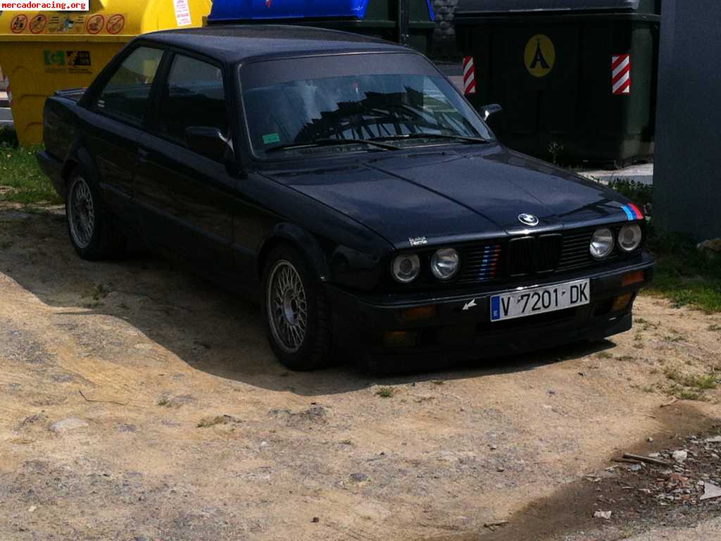 318 is e30