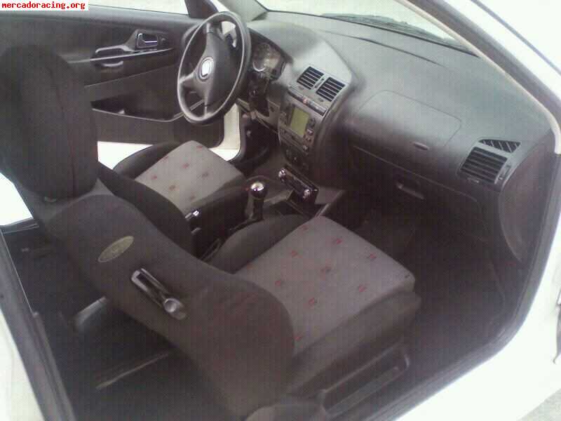 Seat cordoba 1.6 sport 2001