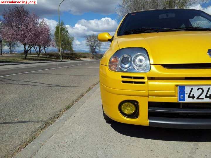 Se vende clio sport fase 1  3500 €