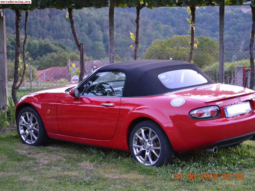 Vendo/cambio mazda mx-5 cabrio edición limitada.