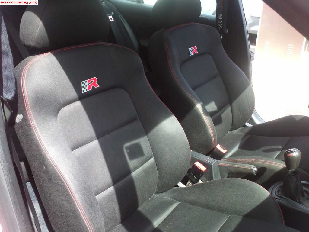 Vendo o cambio leon cupra r 225cv por clio sport 172