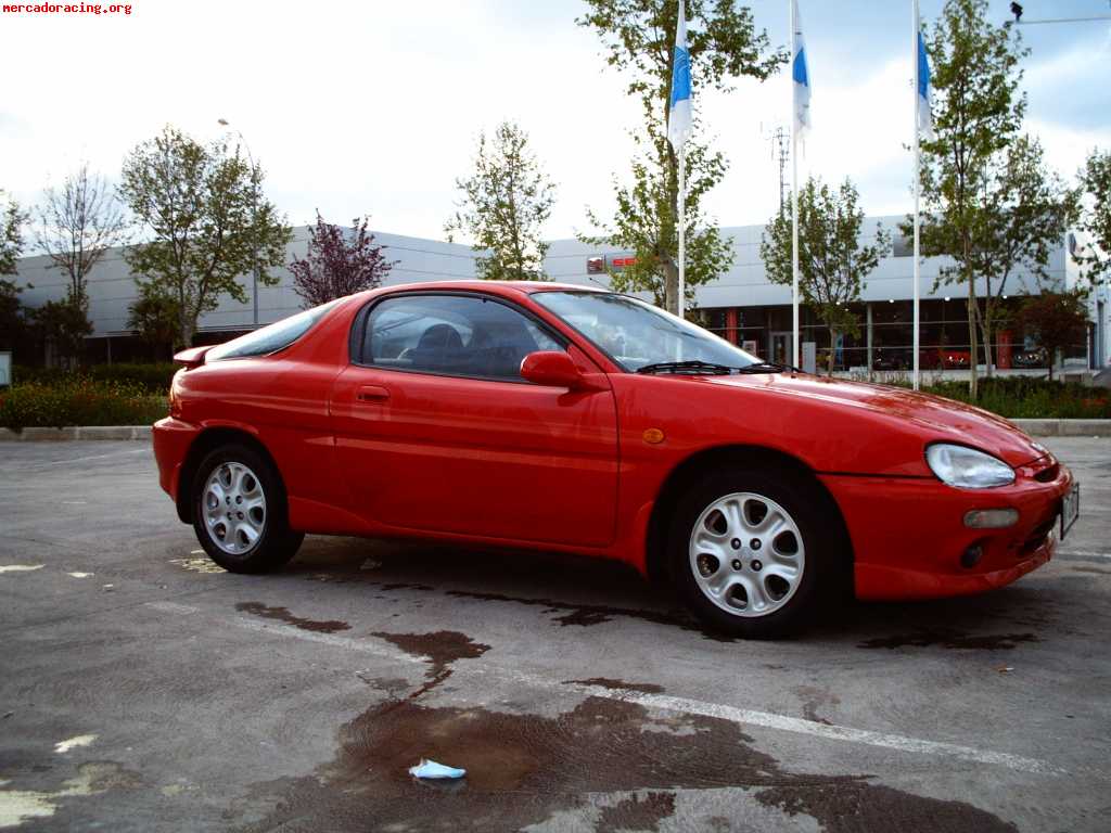 Se vende mazda mx3