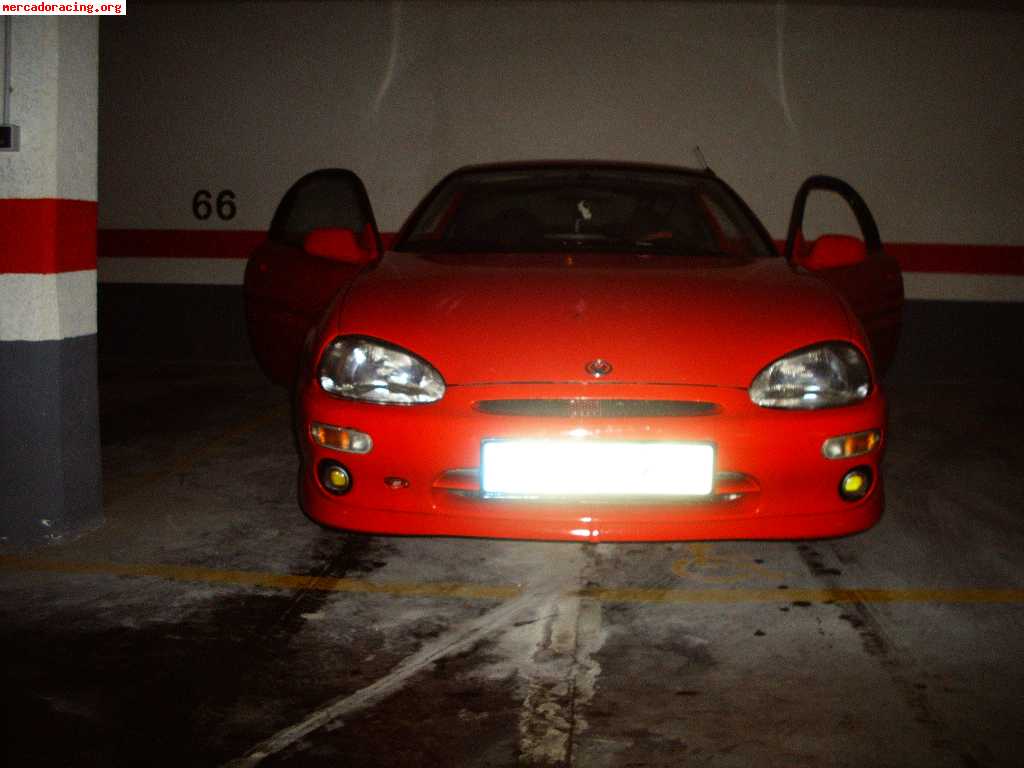 Se vende mazda mx3