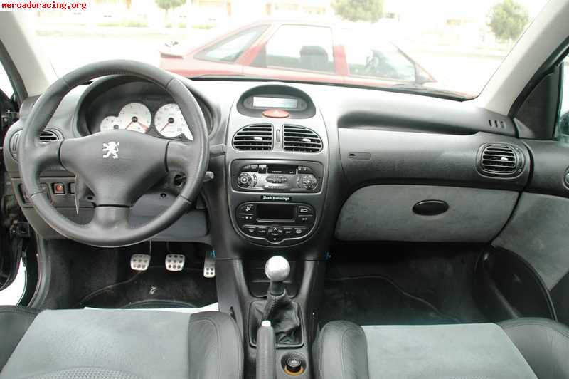 Peugeot 206 gti 2001 2.500 €. transferido