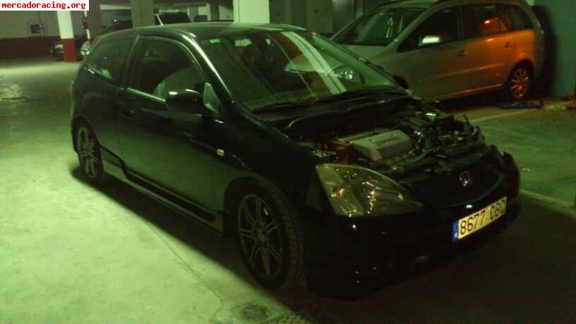 Honda civic type r 6700€