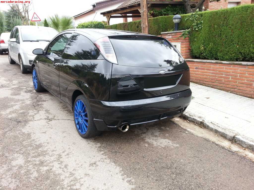 Ford focus 1.8 16v 115 muchos extras