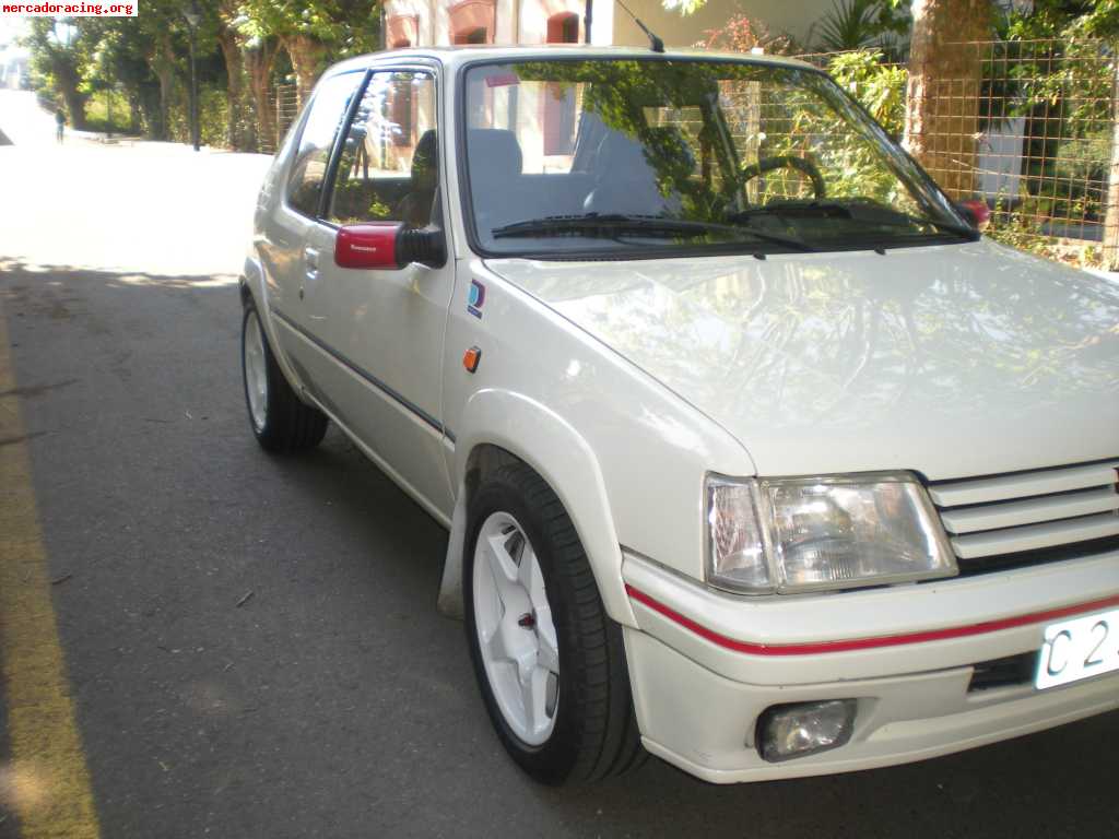 Se vende 205 rallye impecable
