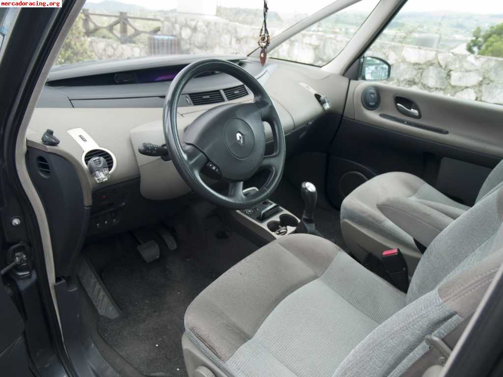 Grand espace 3.0 v6 180cv