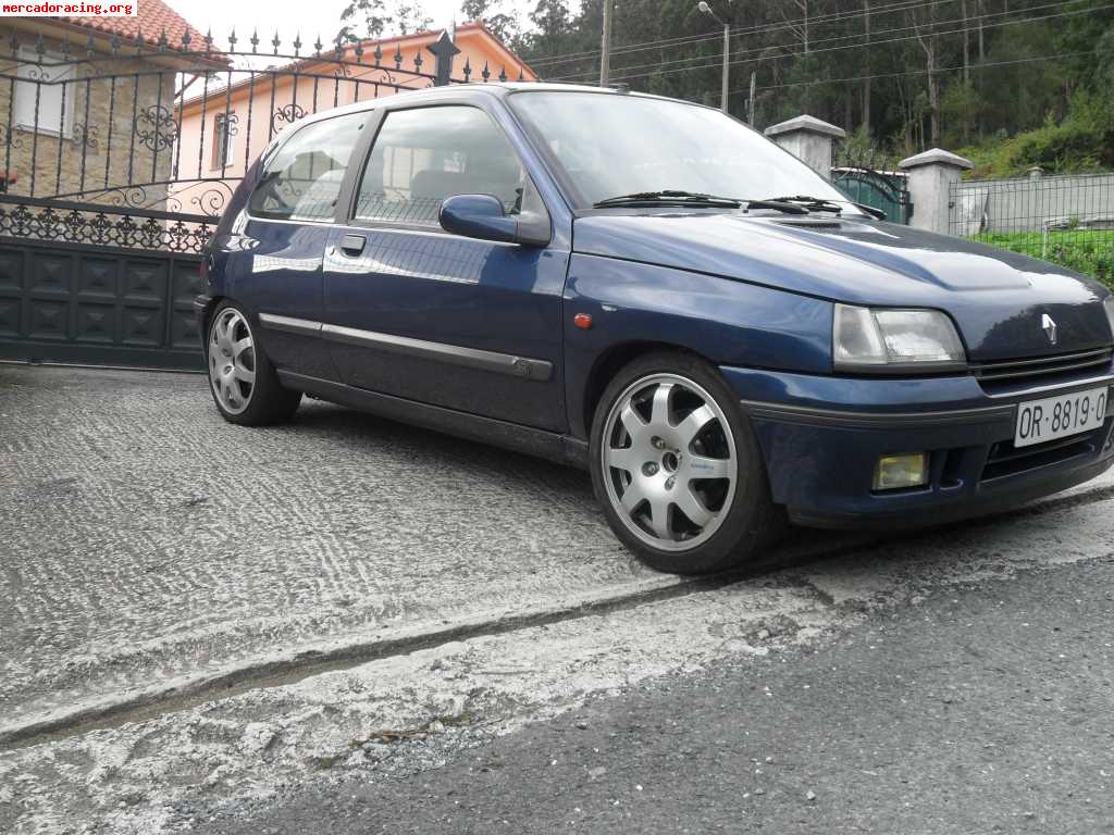 Renault clio 1.8 16v