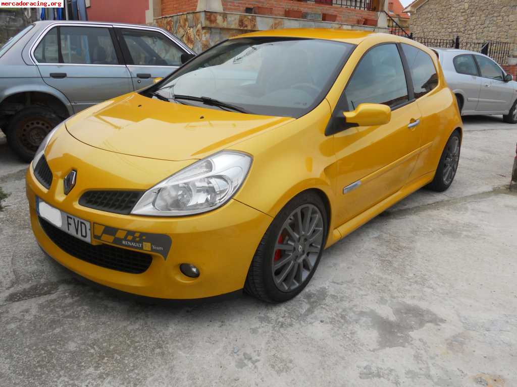 Renault clio sport f1 r27