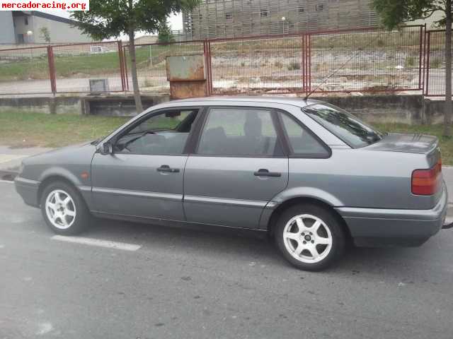 Se vende o se cambia  passat tdi 90cv limusine