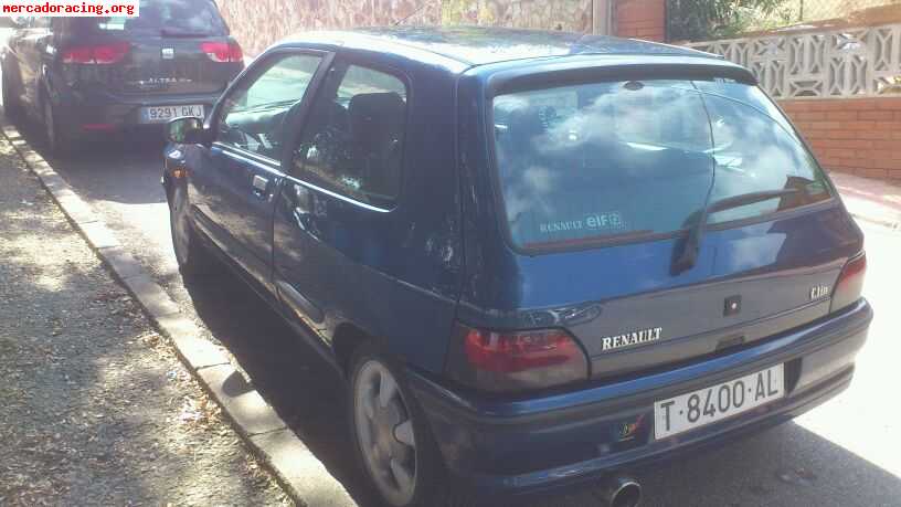 Renault clio 1.8 16v