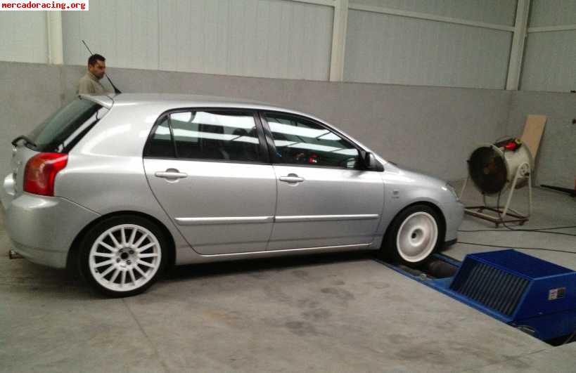 Se vende toyota corolla, año 2002, motor forjado, muchos ext