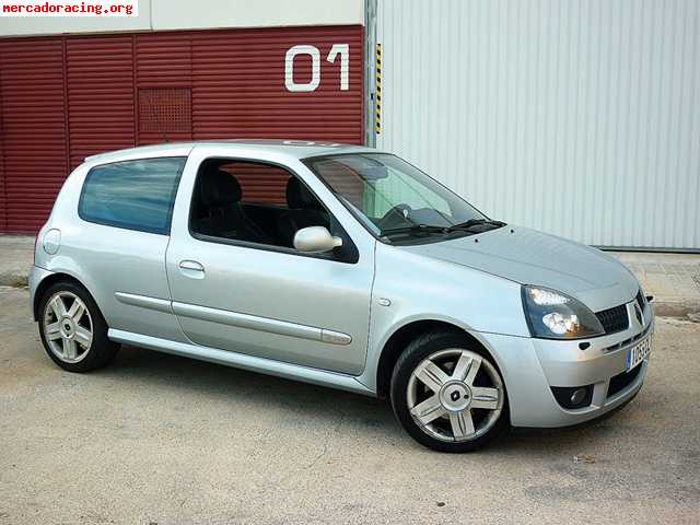 Renault clio sport