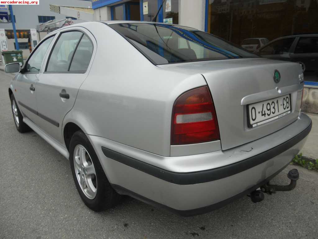 Skoda octavia 1.6 100cv