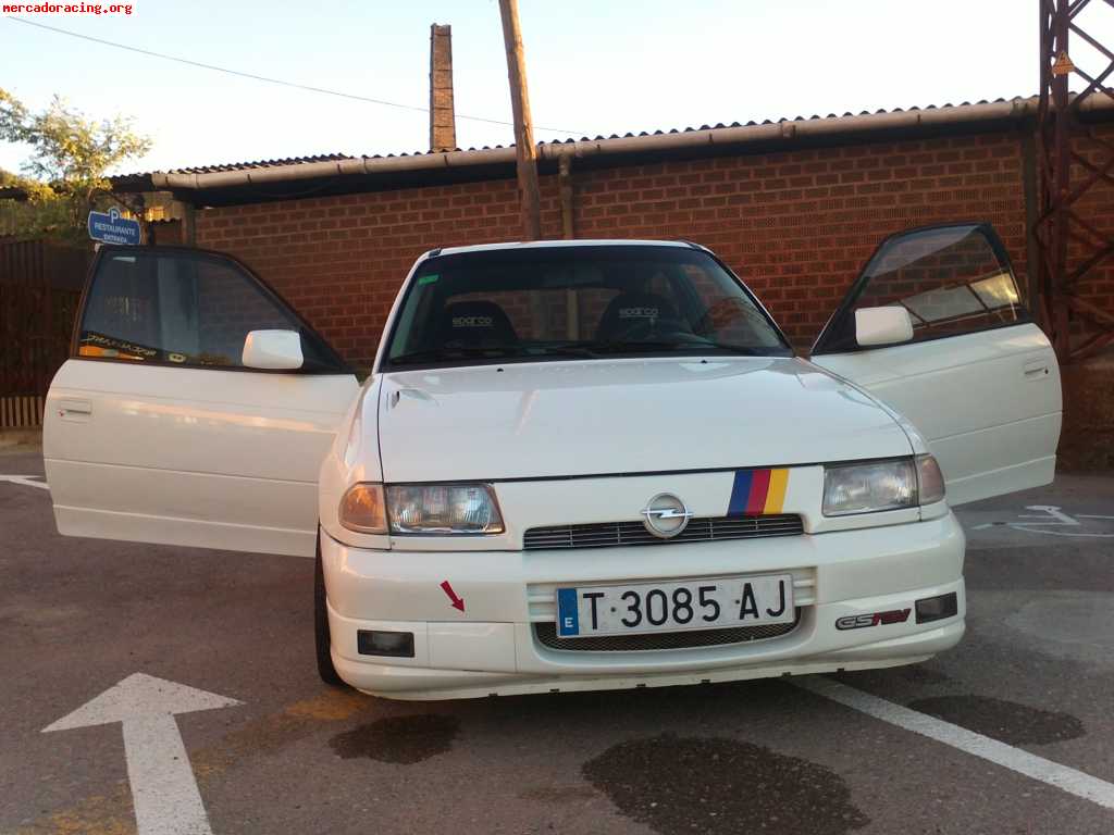 Cambio astra gsi 16v c20xe muy nuebo!!