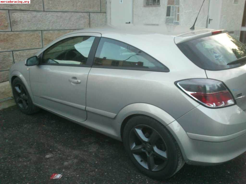 Se vende o se cambia opel astra gtc 1.7 cdti