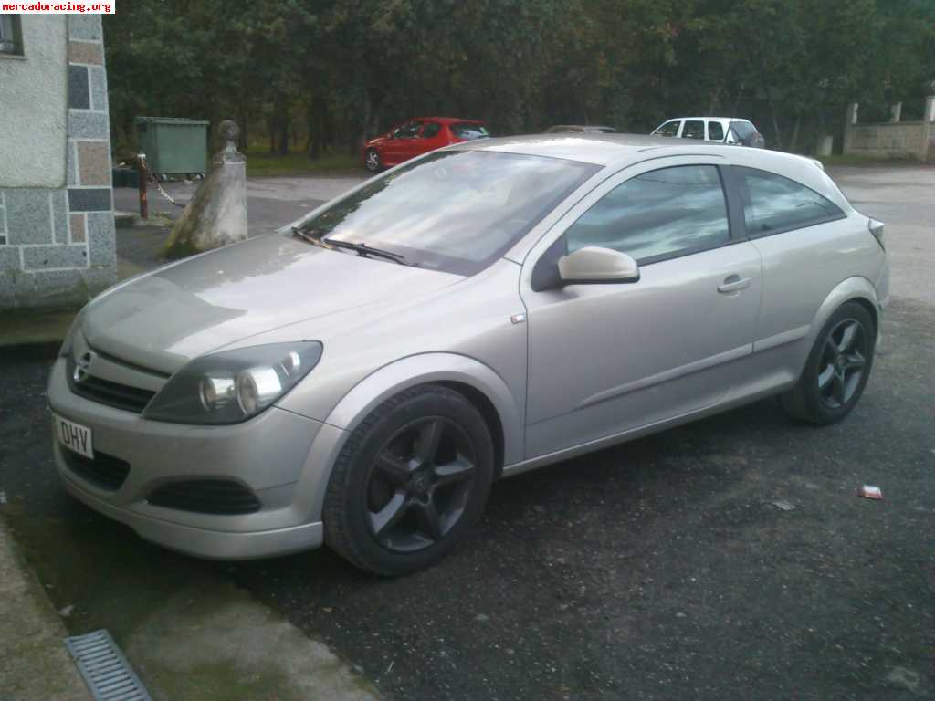 Se vende o se cambia opel astra gtc 1.7 cdti