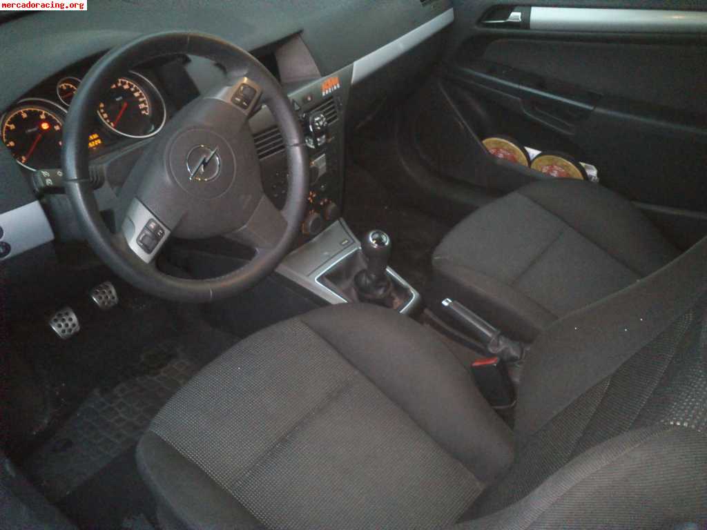 Se vende o se cambia opel astra gtc 1.7 cdti