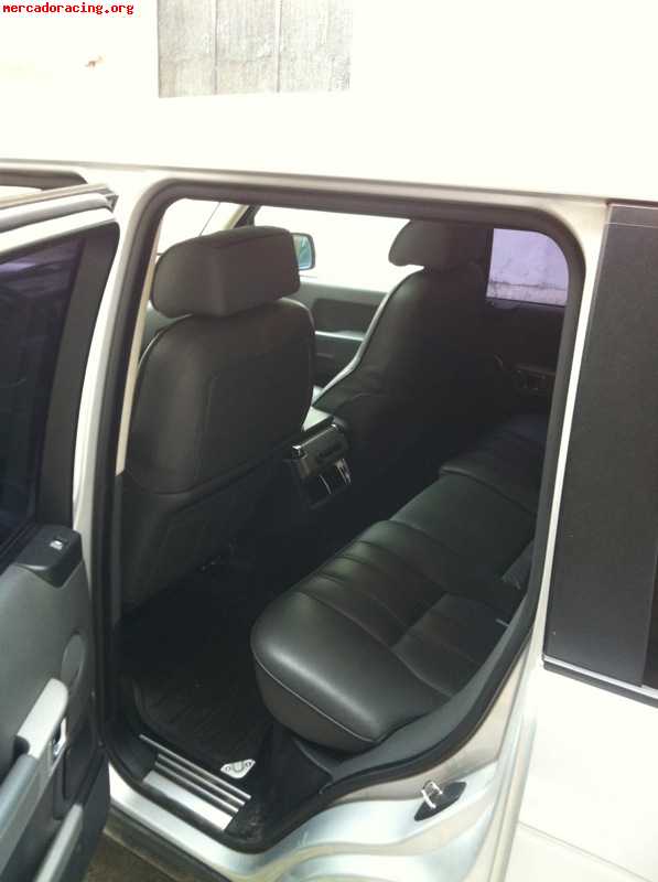 Vendo range rover 3.0td6 acabado vogue año 2005 o cambio por