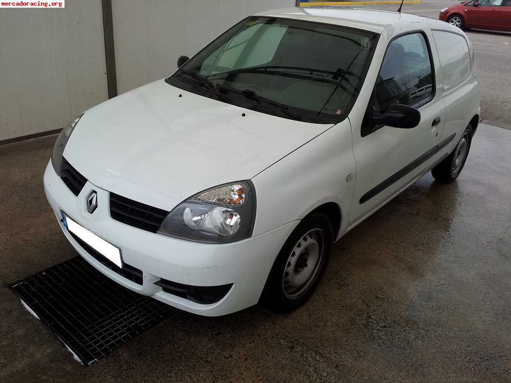 Renault - clio 1. 5dci com - 158.000 km - año 2008 