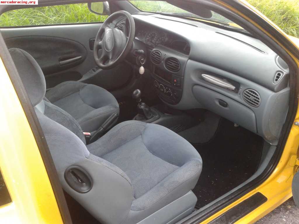 Renault megane coupé dti 100cv 2300€