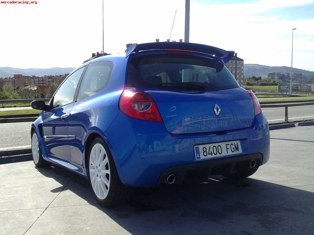 Clio sport 200cv,20.000km.11.000euros.impecable.