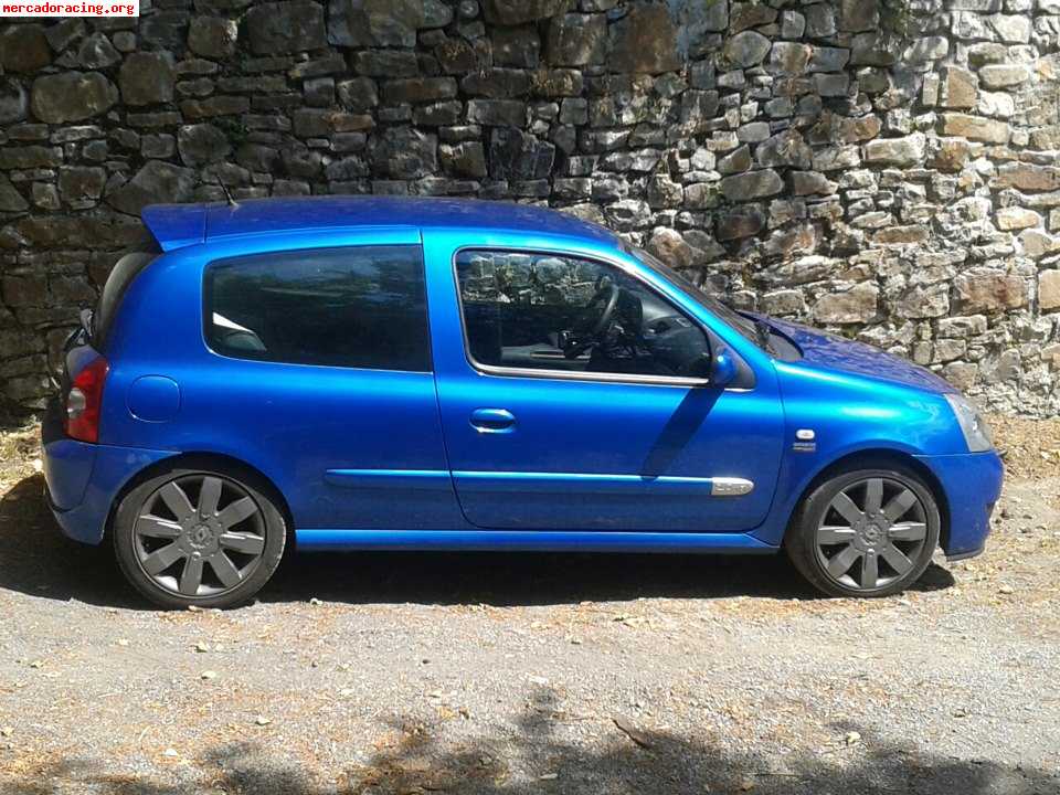 Clio sport 2.0 16 v 182cv
