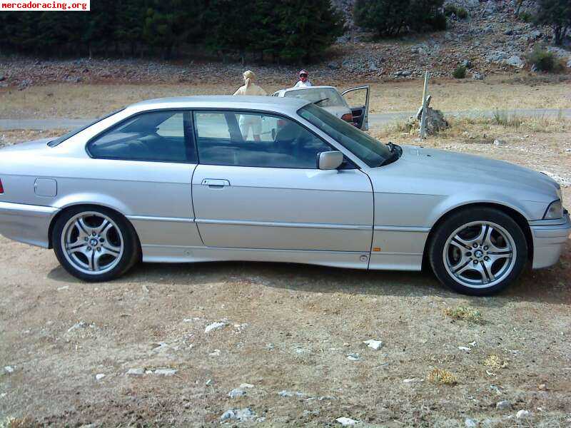 Bmw 318 is coupe