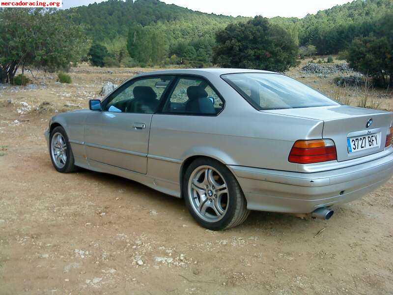 Bmw 318 is coupe