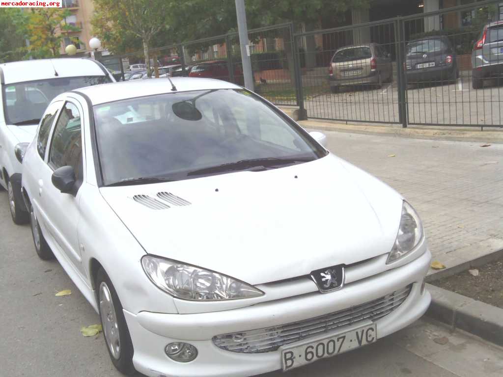 Se vende peugeot 206            1.500€