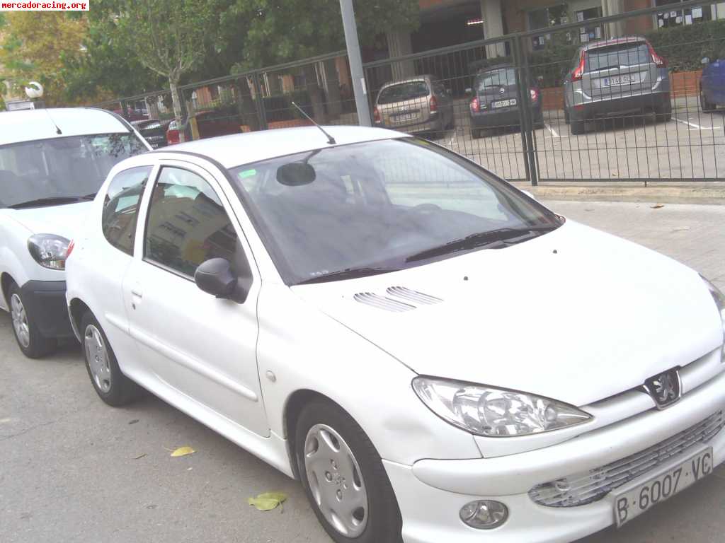 Se vende peugeot 206            1.500€
