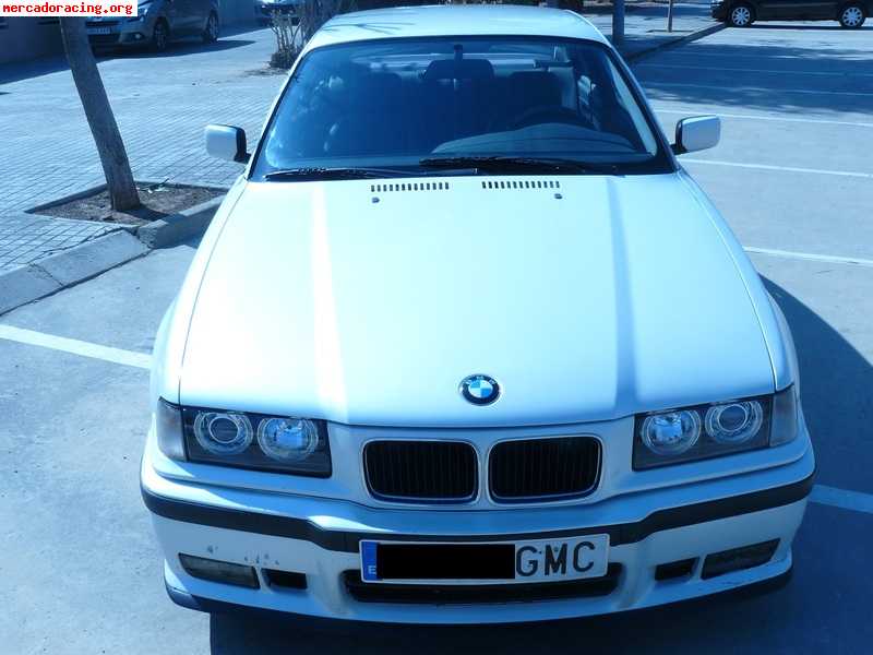 **vendo bmw 328i e36**