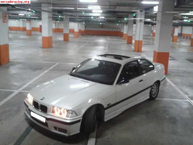 **vendo bmw 328i e36**