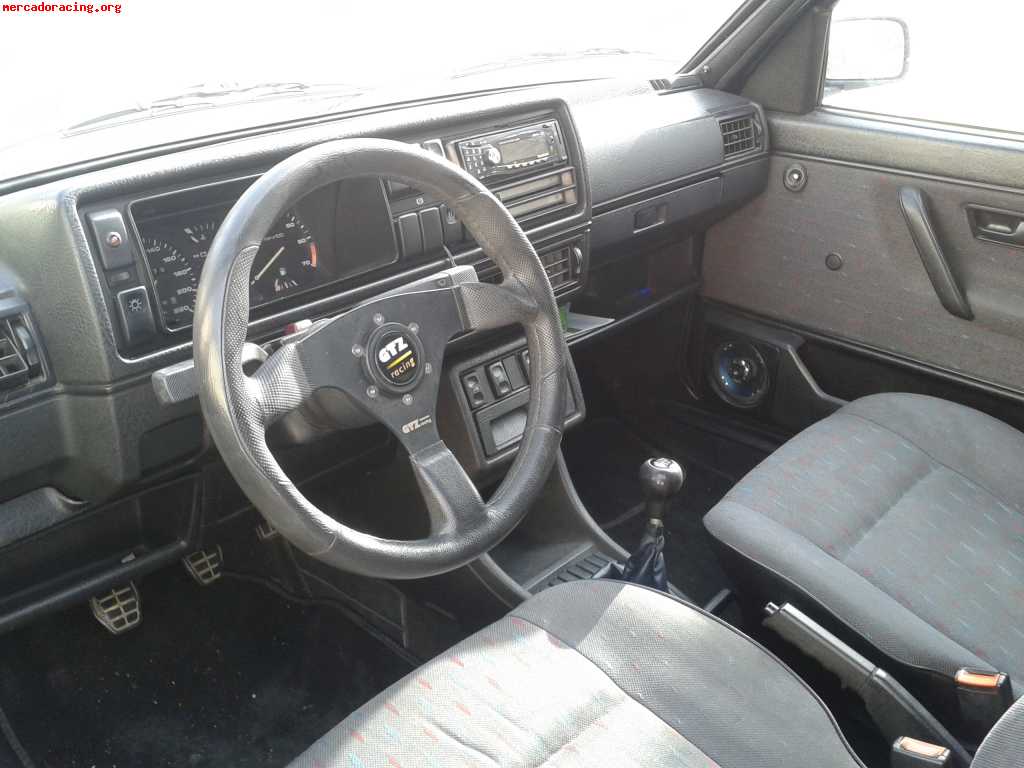 Se vende volkswagen golf ii