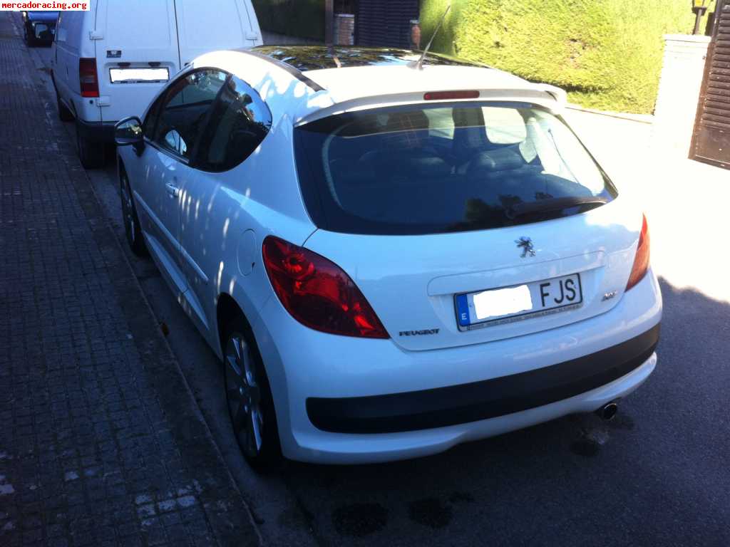 Peugeot 207 thp