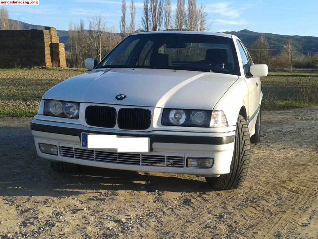 Se vende bmw 328i e36