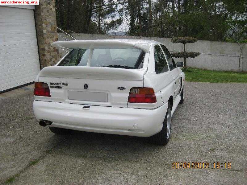 Ford escort rs cosworth t25