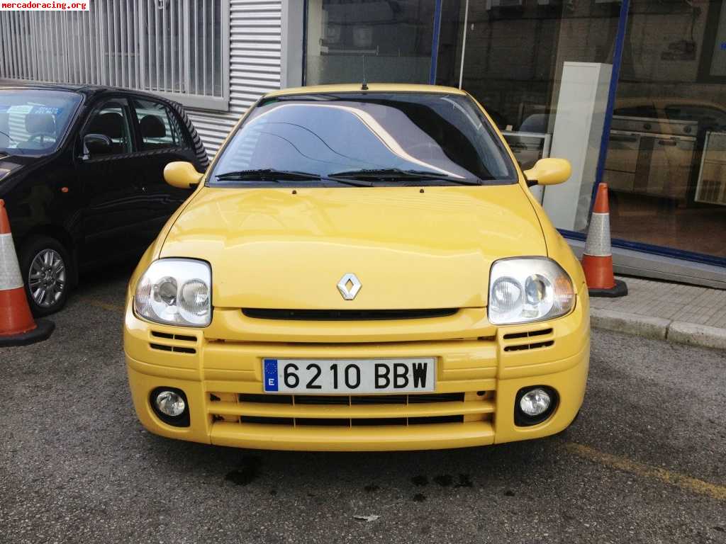 Renault clio sport mejorado!!!!!