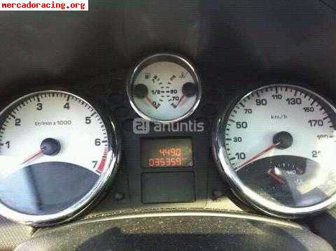 Se vendé peugeot blanco 
