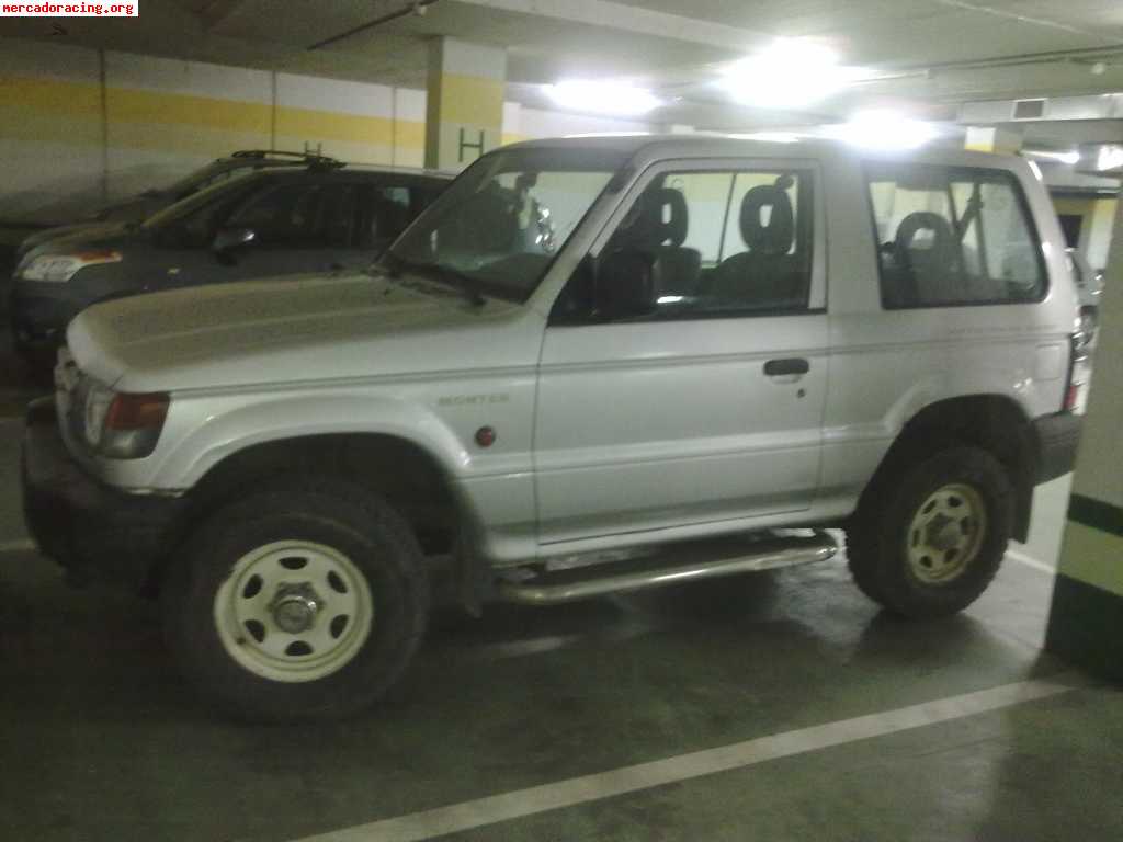 Vendo mitsubichi montero 2.5 td