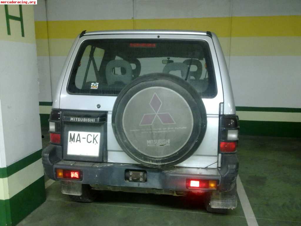 Vendo mitsubichi montero 2.5 td